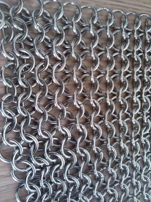 Stainless Steel Wire Mesh Screen Lacquer Coating Metal Ring Curtains Decorative Wire Mesh